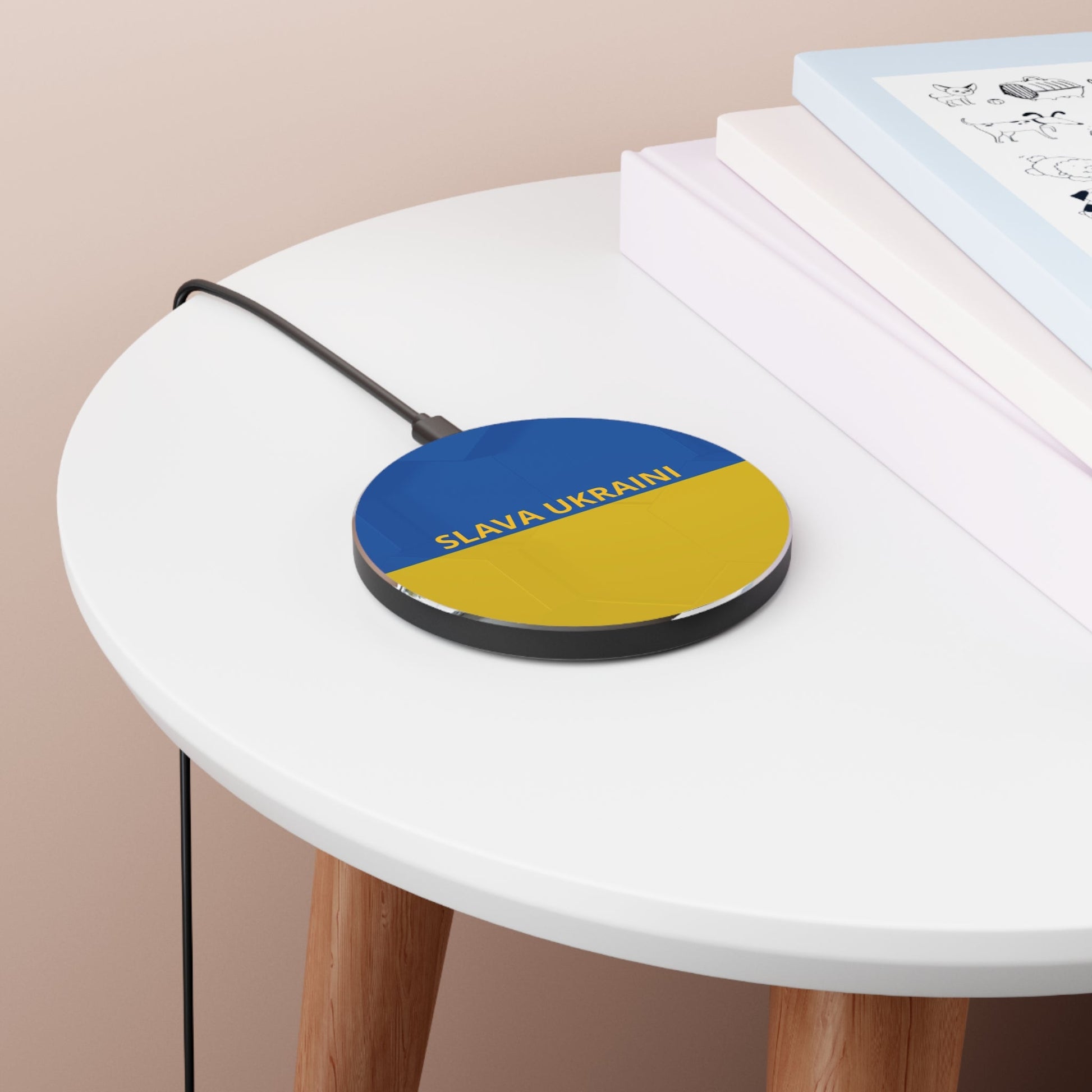 Shop and Support: Wireless Charger with Slava Ukraini Design. - Wholesale Electronics